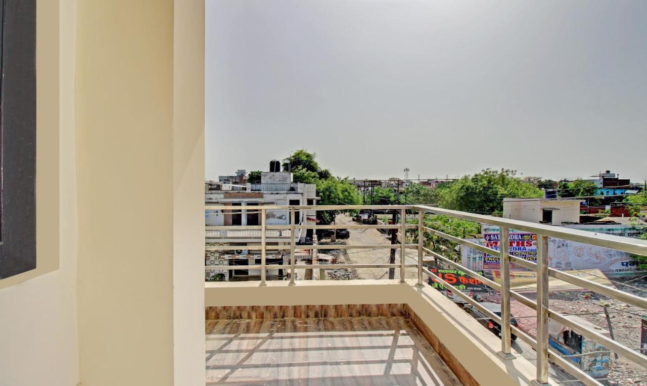 Treebo Trend Wedding Bells Kanpur Hotel Bagian luar foto